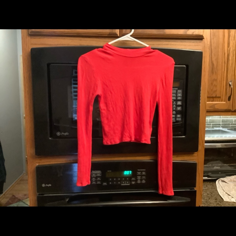 Two long sleeve tops